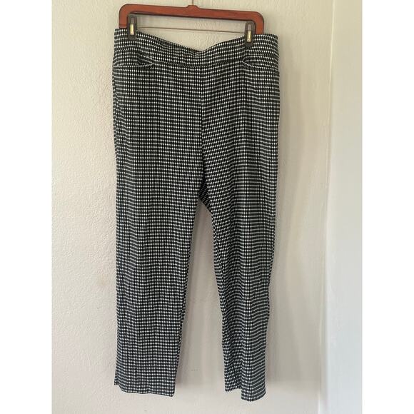 Women's Chico's Brigitte Black White Grid Stretch Ankle Pants Size 14 R - Picture 4 of 6